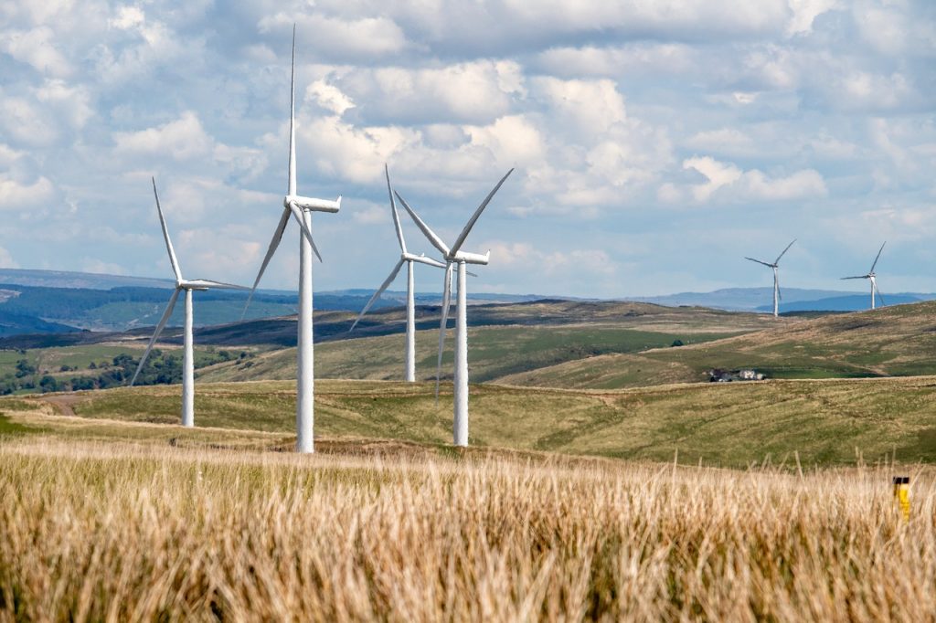 découvrez l'importance de l'énergie renouvelable dans la transition énergétique. explorez les différentes sources comme l'éolien, le solaire et l'hydraulique qui contribuent à un avenir durable et respectueux de l'environnement.