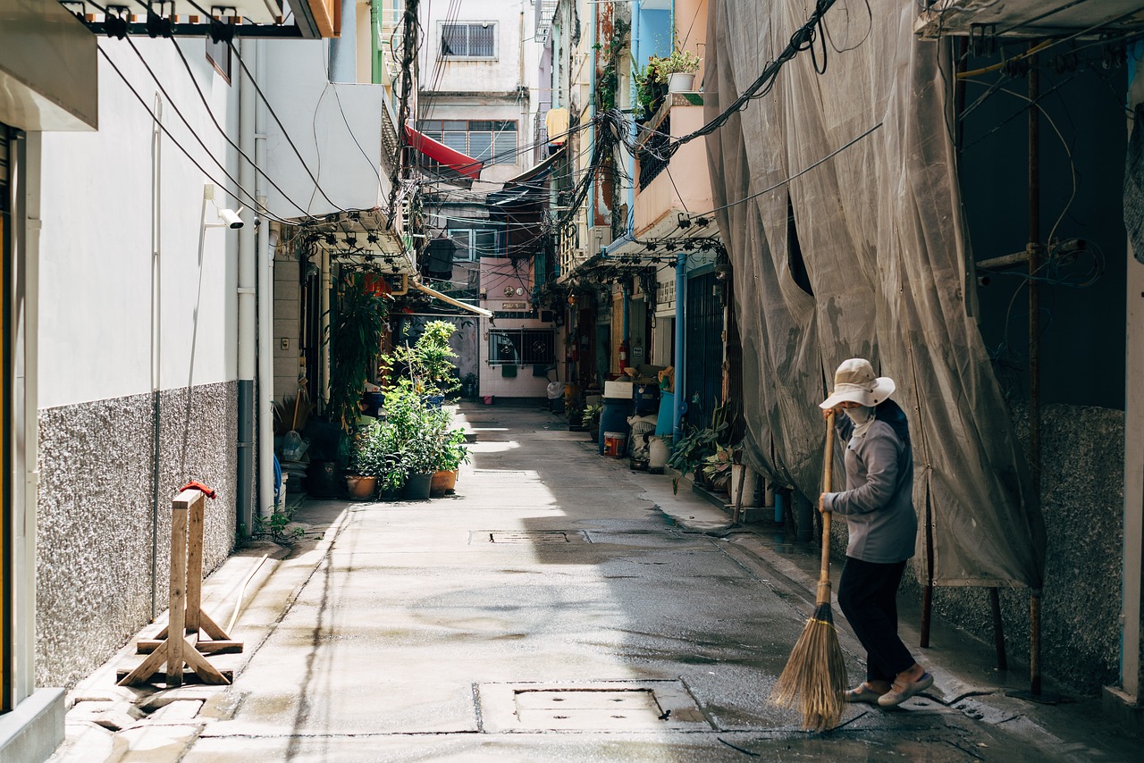 découvrez nos actions locales qui visent à promouvoir le développement durable et à renforcer les communautés. engagez-vous pour un impact positif dans votre quartier grâce à nos initiatives innovantes et participatives.